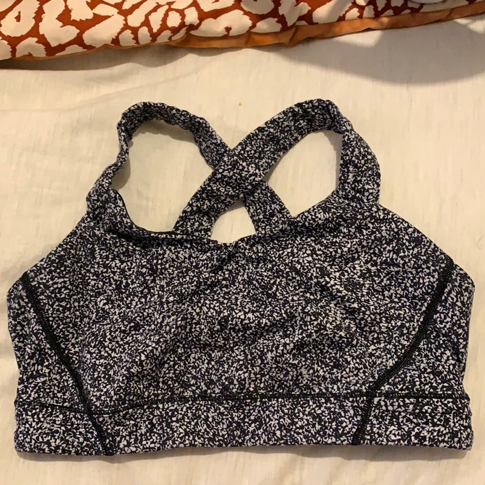 Lululemon rack pack size 8 sports bra